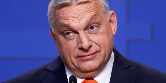 «Вывозят миллиарды»: соратники Орбана бегут из Венгрии