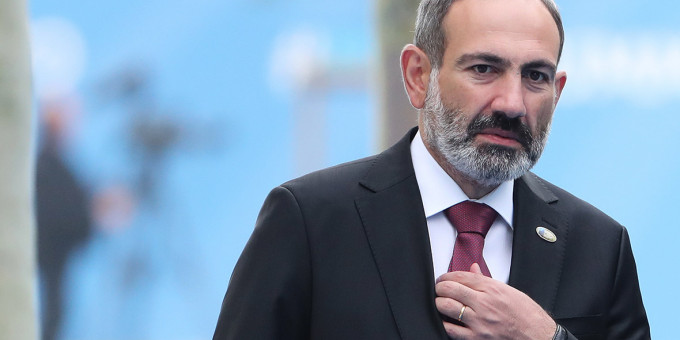 После выходки Пашиняна в Кремле: что из Армении запретили в РФ