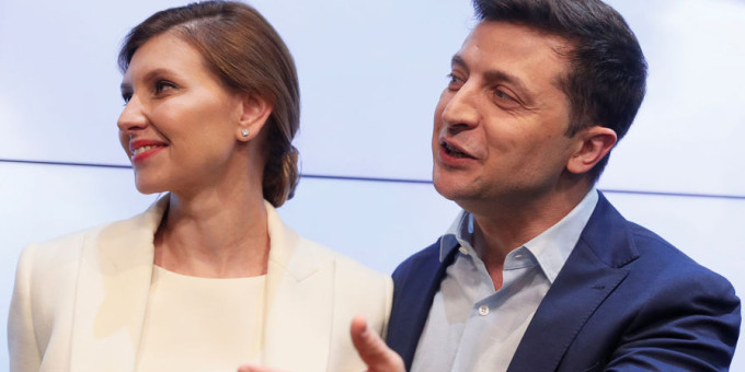 «Будто она ему ровня»: истинное отношение Зеленского к жене