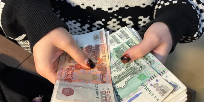 С мая начнутся выплаты по 20 000: как оформить