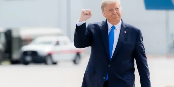 Трамп не удержался от замечания после визита Путина в Китай