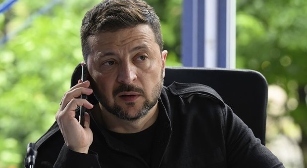 Зеленский рассказал, кому позвонил после удара возмездия по Киеву