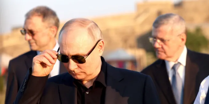СМИ: Путин устроил проблемы США, возвращаясь из Китая