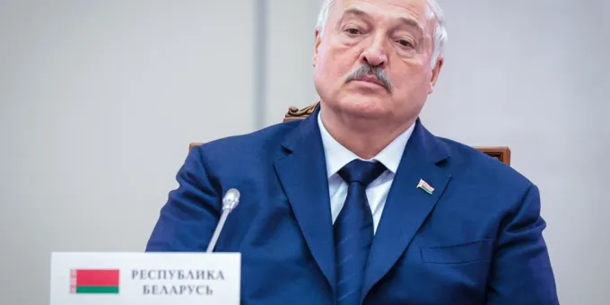 Лукашенко жестко предупредил Украину: конфликт изменится