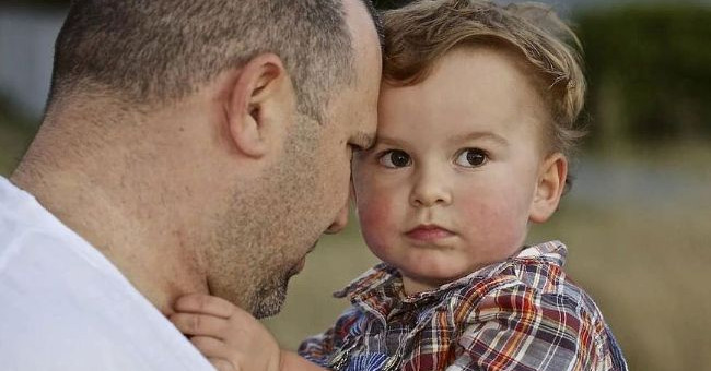 Что родителям нужно говорить детям ежедневно, даже если им за 40