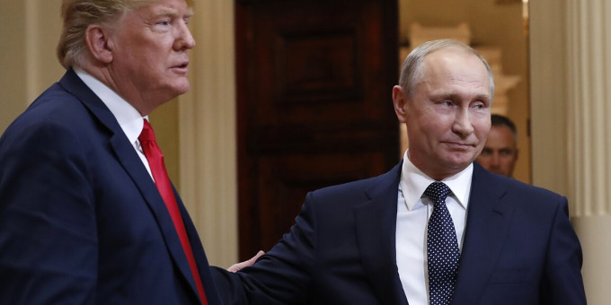 Диалог Кремля и Белого дома: зачем Путин звонил Трампу?