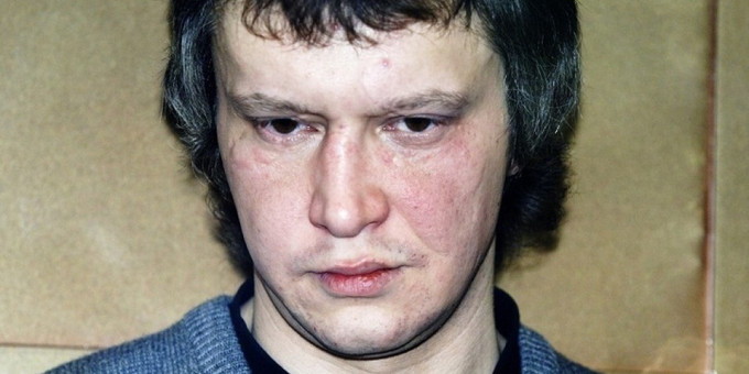 «Он убил двоих из нашего дома. Мы его тут не ждем»: Битцевский маньяк, расправившийся с 49 жертвами, получит квартиру в новостройке по реновации