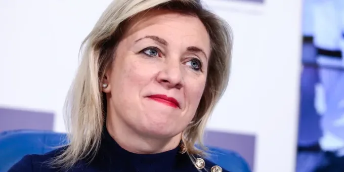 Захарова жёсткой шуткой прошлась по ЕС за бессильные санкции
