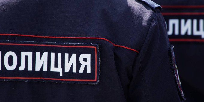 Задержание собравшихся на стрелку десятков российских подростков показали на видео