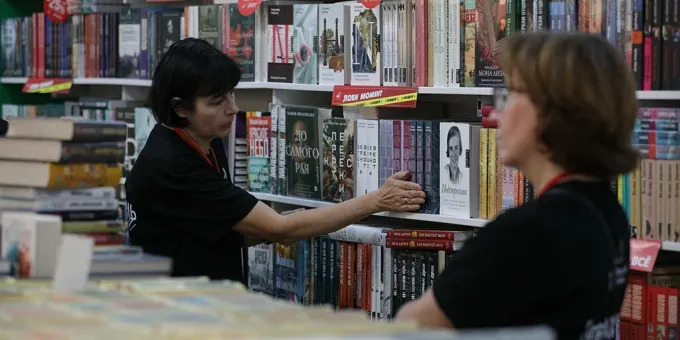 В РФ будут маркировать книги о Цое, Хое и «Агате Кристи»