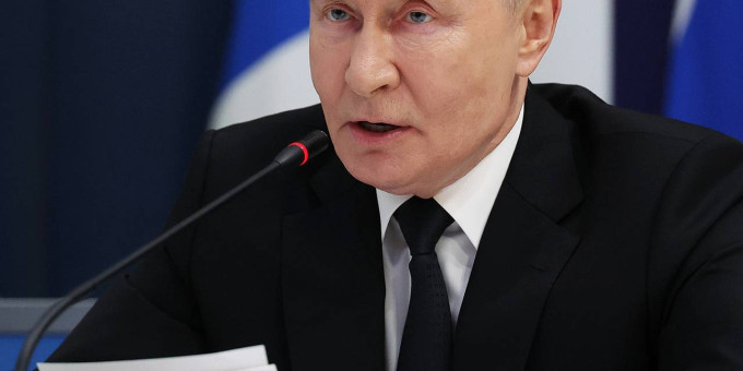Путин сменил командующего группировкой войск «Восток» в зоне СВО