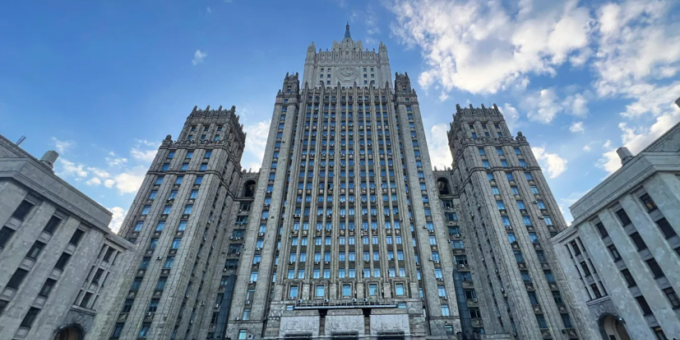 «Для разрушения всего, что подпитывает военную машину»: в МИД России заявили об ужесточении мер против Киева
