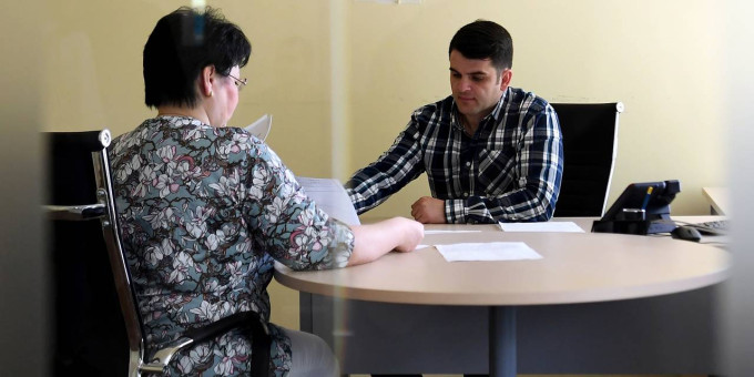 Юрист объяснила необходимость платить по чужим кредитам