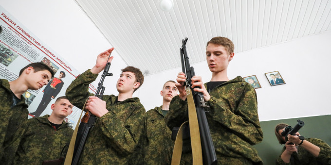 Военная подготовка в школах: раскрыты планы Минпросвещения