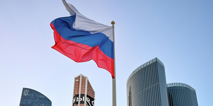 В России вступили в силу новые правила контроля доходов госслужащих