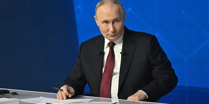 "Мы найдем, чем ответить": Путин жестко отреагировал на угрозы Зеленского бить по самолетам