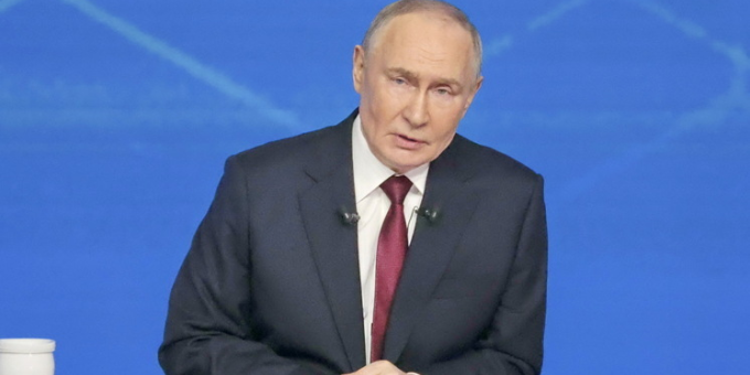 Выпад Киева о самолетах обернулся жестким предупреждением Путина