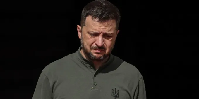 «Спасайся, кто может!»: в офисе Зеленского раздался похоронный звон