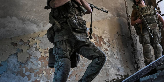 Украинские военные начали передавать данные о позициях ВСУ через листовки