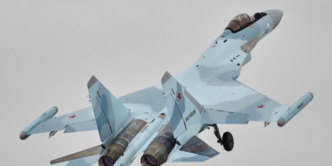 Стало известно о судьбе пилотов столкнувшихся Су-35С