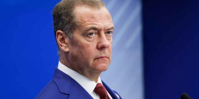Daily Express: Медведев сделал Литве пугающее предупреждение