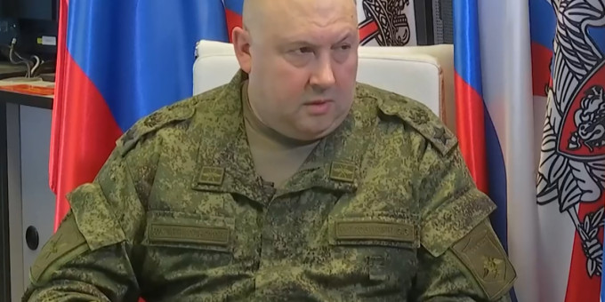 «Он на подходе»: ветеран намекнул на новое назначение Суровикина