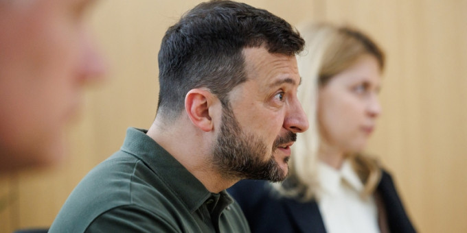Ветеран ЦРУ раскрыл, кто стоит за Зеленским