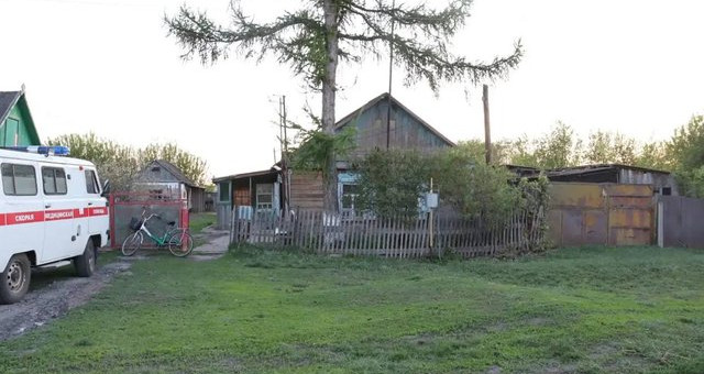 Житель Омской области получил восемь лет за убийство жены после ссоры из-за неправильно нарезанного сала. Супруги были в браке 50 лет