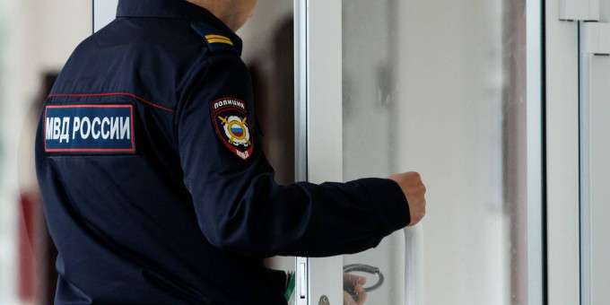 Иностранец жестоко забил малолетнюю дочь своей сожительницы
