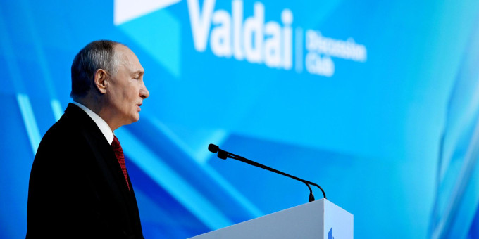 Путин: момент, когда ничего нельзя будет изменить, может наступить быстро