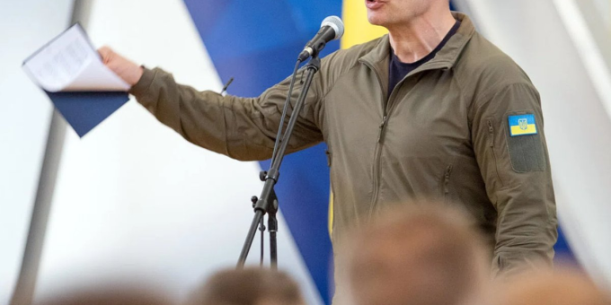 «Где миллиарды?»: Кличко в ярости накинулся на Зеленского