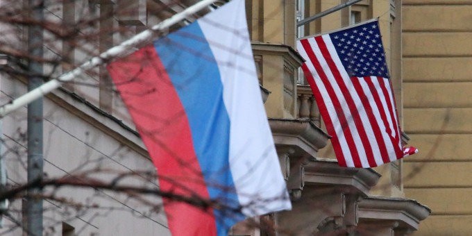 Загадочное послание директора ФБР: в России ждут объяснений – Главный Региональный