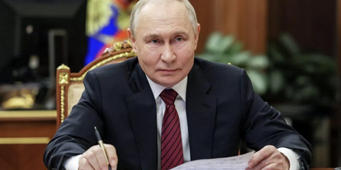 Путин: Россия готова возобновить трёхсторонние переговоры по Украине