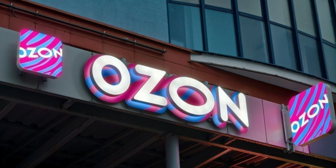 Ozon оценил убытки из-за атаки на склады компании в России