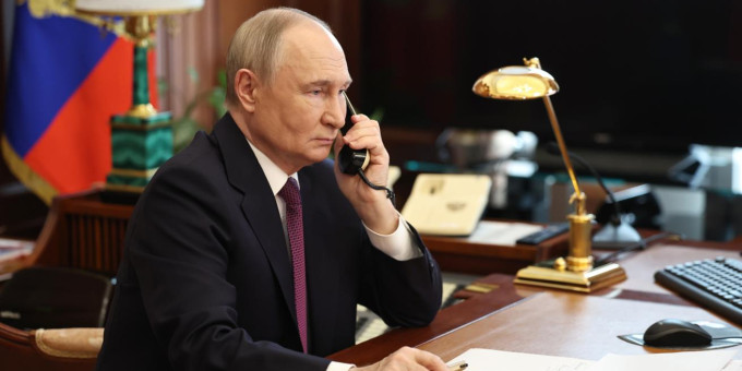 Путин проинформировал Стубба и Стёре о начале гуманитарной операции в Алешках