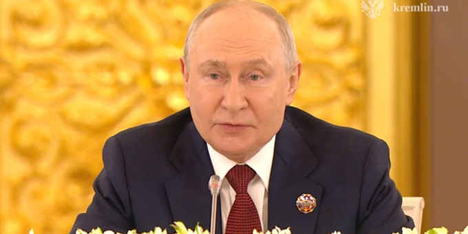 Путин заявил, что миссия в Алешках нацелена на оказание помощи гражданскому населению